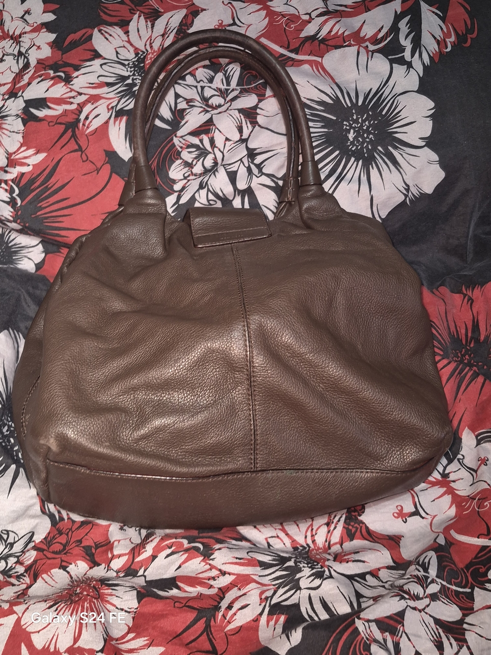 kate spade Brown Pebbled Leather Hobo with Gold-Tone Turnlock - Picture 4 of 7